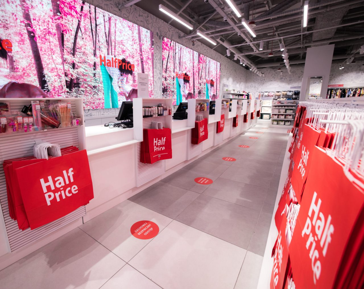 HalfPrice1-2048×1622